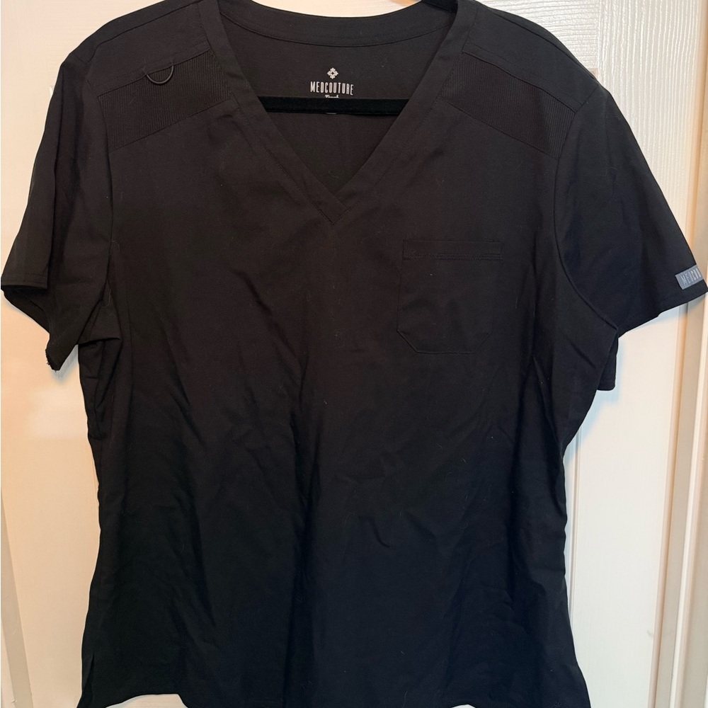 Med Couture Black V-Neck Scrub Top